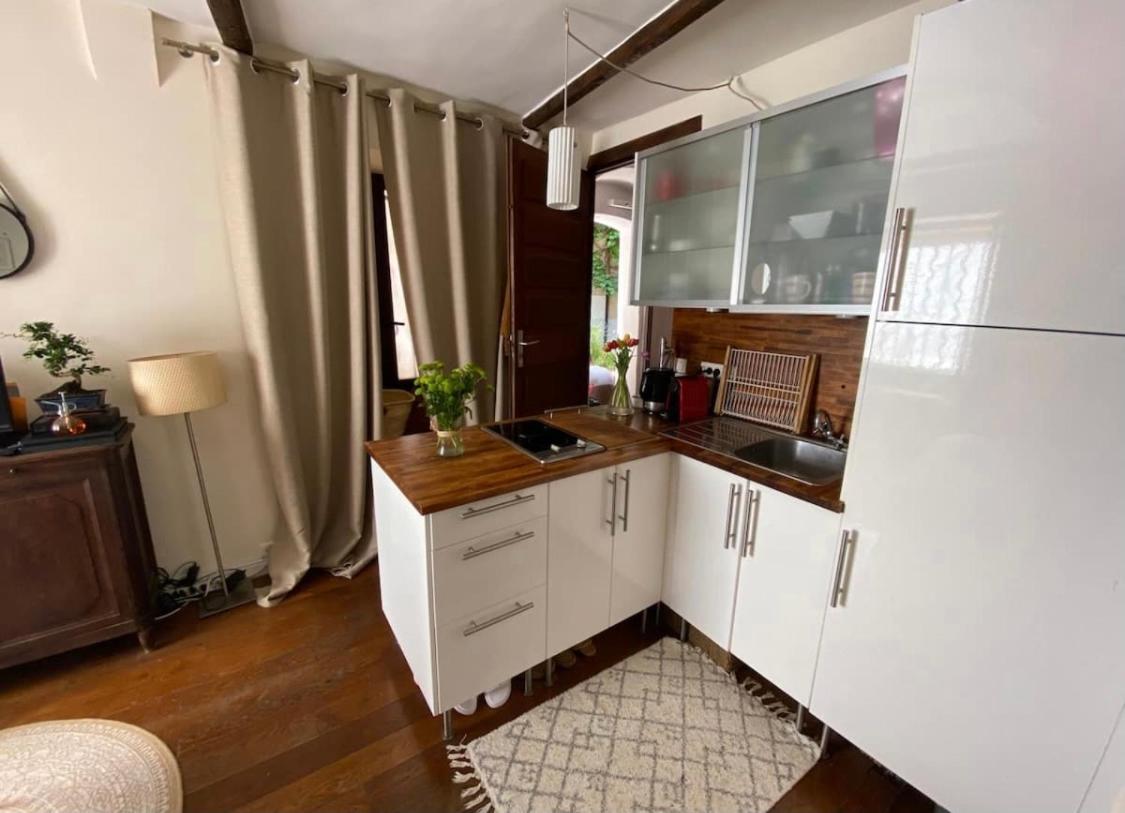 Studio Au Coeur Du Vieil Антиб Экстерьер фото